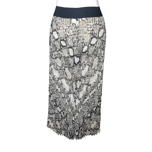 Express Snake Print Pleated Midi Skirt Size M - Picture 3 of 8